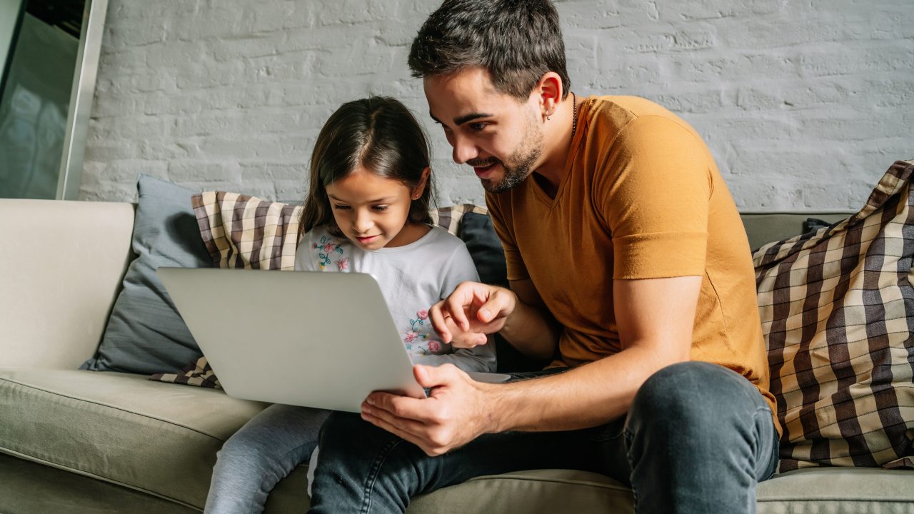 Best Parenting App for New Parents in Europe